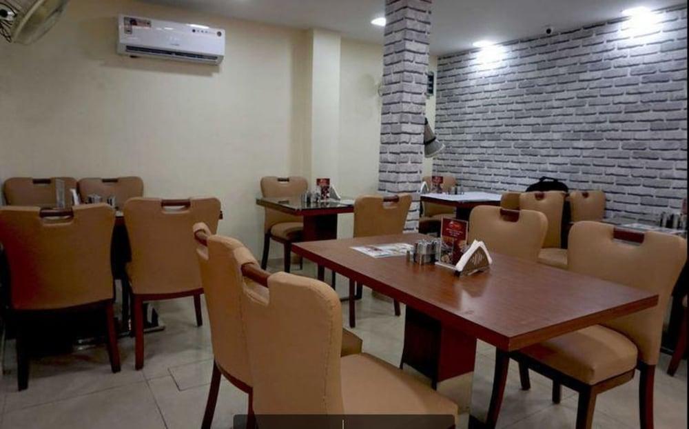 Hotel City Palace Mumbai Dış mekan fotoğraf
