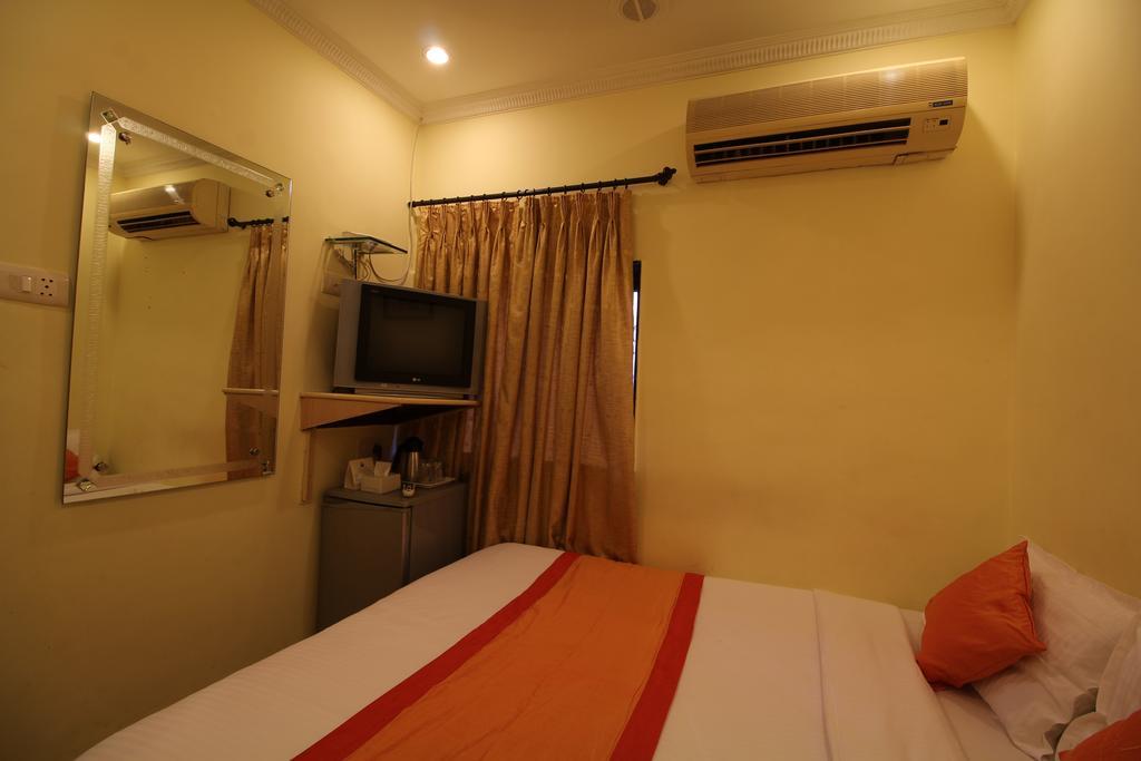 Hotel City Palace Mumbai Dış mekan fotoğraf